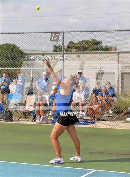Thumbnail 2 in UIL 3A & 4A Tennis Doubles Semifinals photogallery.