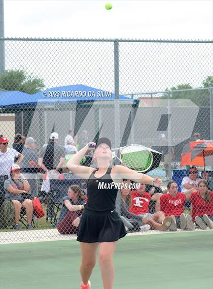 Thumbnail 1 in UIL 3A & 4A Tennis Doubles Semifinals photogallery.