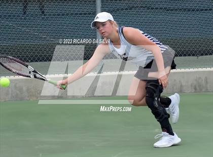 Thumbnail 2 in UIL 3A & 4A Tennis Doubles Semifinals photogallery.