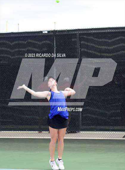 Thumbnail 3 in UIL 3A & 4A Tennis Doubles Semifinals photogallery.
