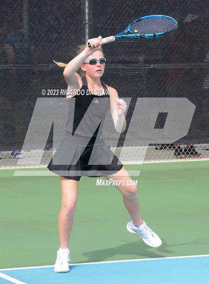 Thumbnail 2 in UIL 3A & 4A Tennis Doubles Semifinals photogallery.