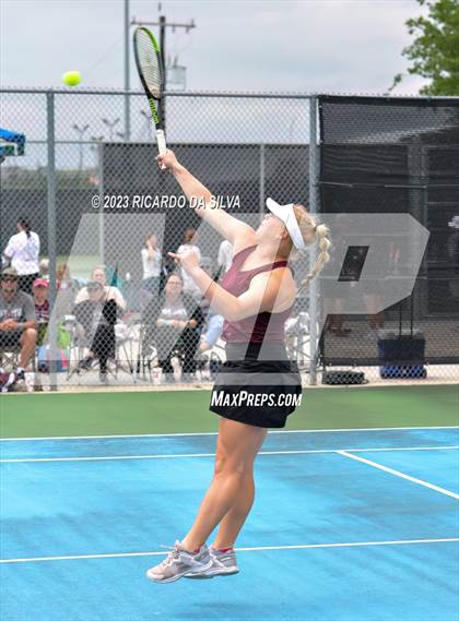 Thumbnail 1 in UIL 3A & 4A Tennis Doubles Semifinals photogallery.