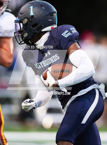 Thumbnail 1 in Lassiter @ Pope photogallery.
