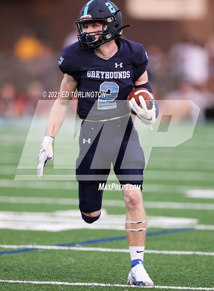Thumbnail 1 in Lassiter @ Pope photogallery.