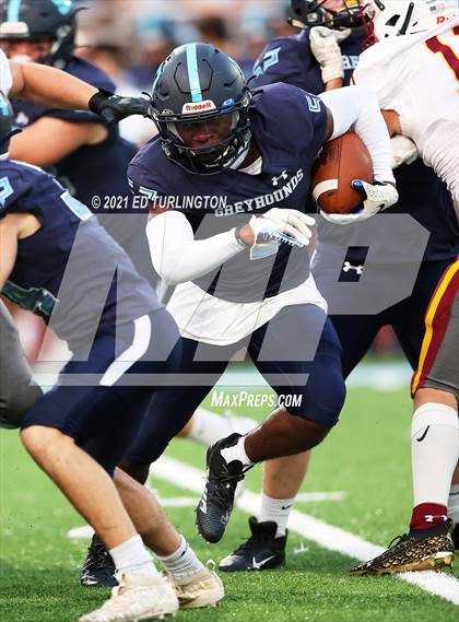 Thumbnail 3 in Lassiter @ Pope photogallery.