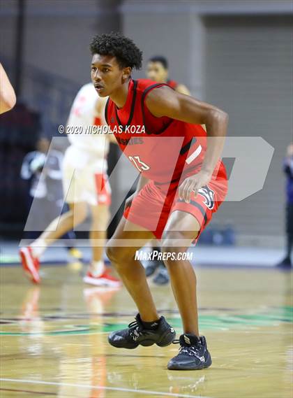 Thumbnail 3 in Mater Dei vs. Centennial (Tarkanian Classic) photogallery.