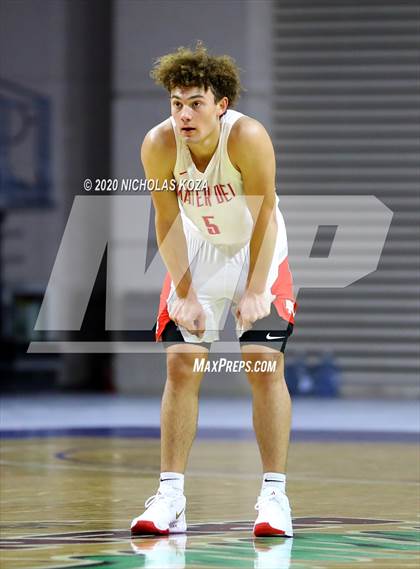Thumbnail 2 in Mater Dei vs. Centennial (Tarkanian Classic) photogallery.