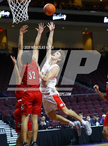 Thumbnail 3 in Mater Dei vs. Centennial (Tarkanian Classic) photogallery.
