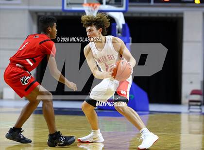 Thumbnail 2 in Mater Dei vs. Centennial (Tarkanian Classic) photogallery.