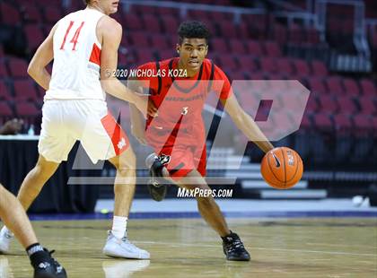 Thumbnail 2 in Mater Dei vs. Centennial (Tarkanian Classic) photogallery.