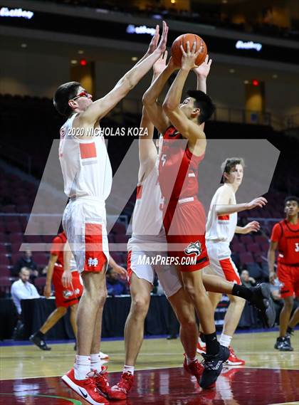 Thumbnail 1 in Mater Dei vs. Centennial (Tarkanian Classic) photogallery.