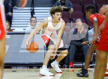 Thumbnail 1 in Mater Dei vs. Centennial (Tarkanian Classic) photogallery.