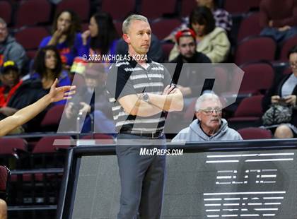 Thumbnail 1 in Mater Dei vs. Centennial (Tarkanian Classic) photogallery.