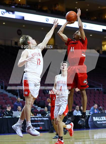 Thumbnail 2 in Mater Dei vs. Centennial (Tarkanian Classic) photogallery.