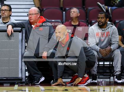 Thumbnail 2 in Mater Dei vs. Centennial (Tarkanian Classic) photogallery.
