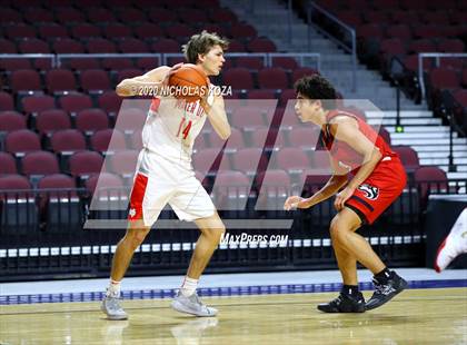 Thumbnail 2 in Mater Dei vs. Centennial (Tarkanian Classic) photogallery.