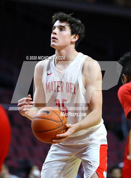 Thumbnail 2 in Mater Dei vs. Centennial (Tarkanian Classic) photogallery.
