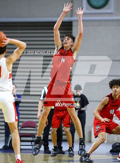 Thumbnail 1 in Mater Dei vs. Centennial (Tarkanian Classic) photogallery.