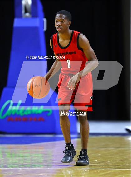 Thumbnail 1 in Mater Dei vs. Centennial (Tarkanian Classic) photogallery.
