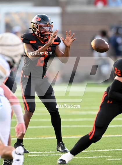 Thumbnail 1 in South Pittsburg vs Silverdale Academy (Blue Cross Bowl) photogallery.