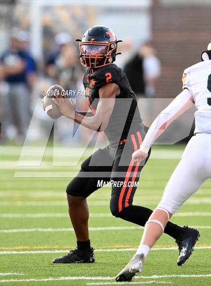 Thumbnail 2 in South Pittsburg vs Silverdale Academy (Blue Cross Bowl) photogallery.