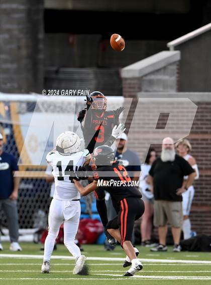 Thumbnail 3 in South Pittsburg vs Silverdale Academy (Blue Cross Bowl) photogallery.