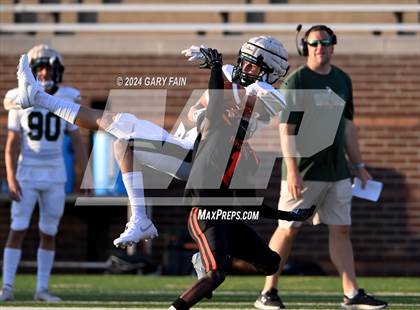 Thumbnail 3 in South Pittsburg vs Silverdale Academy (Blue Cross Bowl) photogallery.