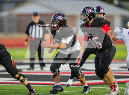 Thumbnail 1 in JV: Community Christian @ Mustang photogallery.