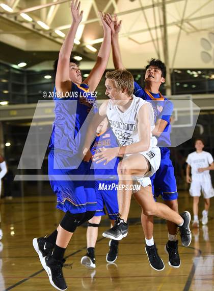 Thumbnail 2 in Charter Oak @ Diamond Ranch photogallery.