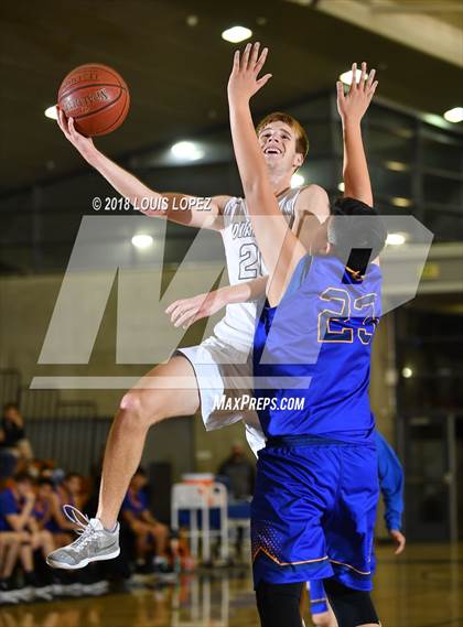Thumbnail 2 in Charter Oak @ Diamond Ranch photogallery.