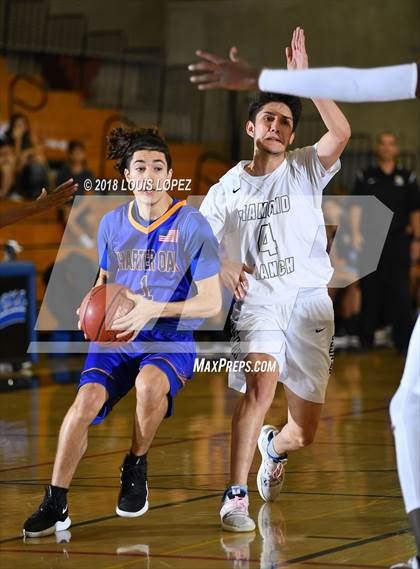 Thumbnail 1 in Charter Oak @ Diamond Ranch photogallery.