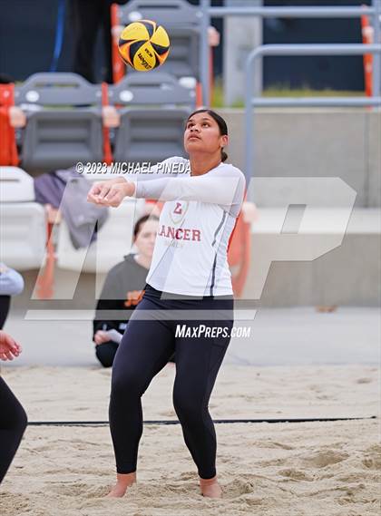 Thumbnail 2 in Orange Lutheran @ JSerra Catholic photogallery.