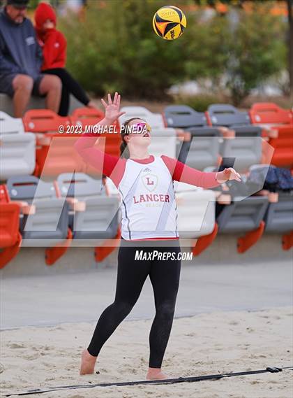 Thumbnail 2 in Orange Lutheran @ JSerra Catholic photogallery.