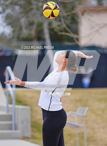 Thumbnail 1 in Orange Lutheran @ JSerra Catholic photogallery.
