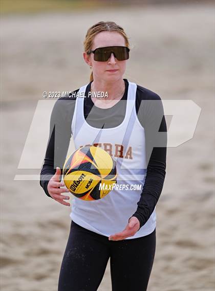 Thumbnail 1 in Orange Lutheran @ JSerra Catholic photogallery.