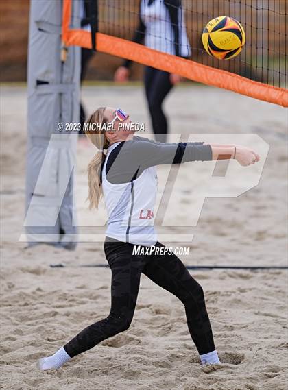 Thumbnail 1 in Orange Lutheran @ JSerra Catholic photogallery.