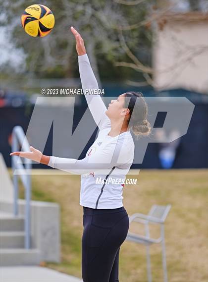 Thumbnail 2 in Orange Lutheran @ JSerra Catholic photogallery.