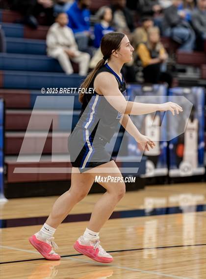 Thumbnail 3 in Marian @ Lincoln North Star photogallery.