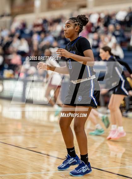 Thumbnail 2 in Marian @ Lincoln North Star photogallery.