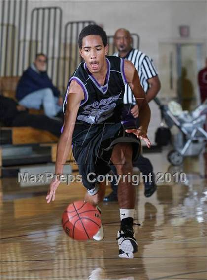 Thumbnail 1 in Sheldon vs Franklin (Whitney Winter Classic) photogallery.