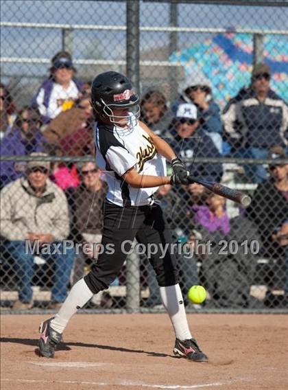 Thumbnail 2 in Escalon vs. Hughson (CIF SJS D5 Playoffs) photogallery.