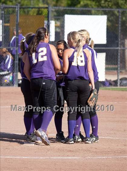 Thumbnail 3 in Escalon vs. Hughson (CIF SJS D5 Playoffs) photogallery.