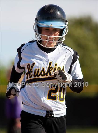 Thumbnail 3 in Escalon vs. Hughson (CIF SJS D5 Playoffs) photogallery.