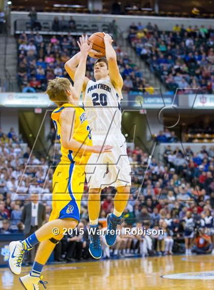 Thumbnail 3 in Homestead vs. Evansville Reitz  (IHSAA 4A Final) photogallery.