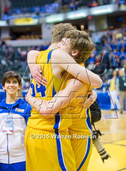 Thumbnail 3 in Homestead vs. Evansville Reitz  (IHSAA 4A Final) photogallery.