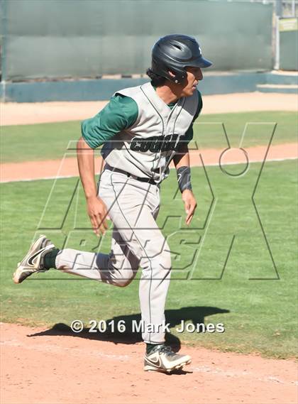 Thumbnail 2 in Ray vs. Phoenix Christian (Salt River/Chandler Prep Tournament) photogallery.