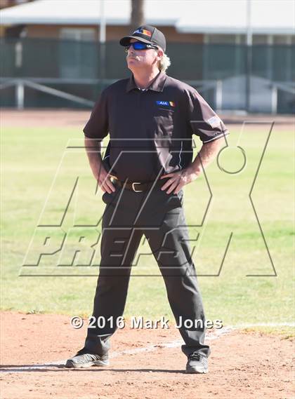 Thumbnail 2 in Ray vs. Phoenix Christian (Salt River/Chandler Prep Tournament) photogallery.