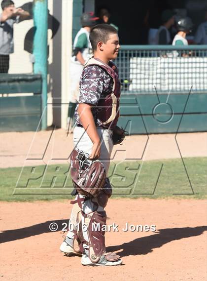 Thumbnail 2 in Ray vs. Phoenix Christian (Salt River/Chandler Prep Tournament) photogallery.