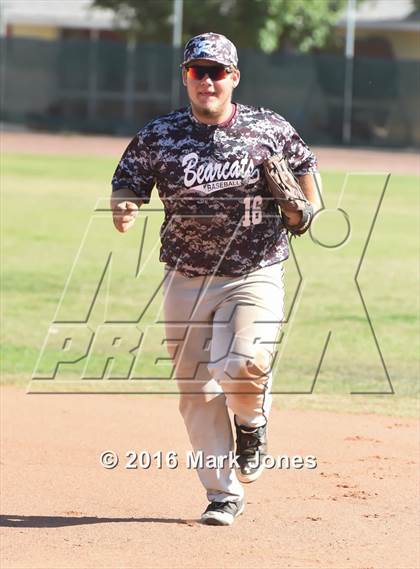Thumbnail 3 in Ray vs. Phoenix Christian (Salt River/Chandler Prep Tournament) photogallery.