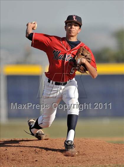 Thumbnail 1 in Valencia @ Yorba Linda photogallery.